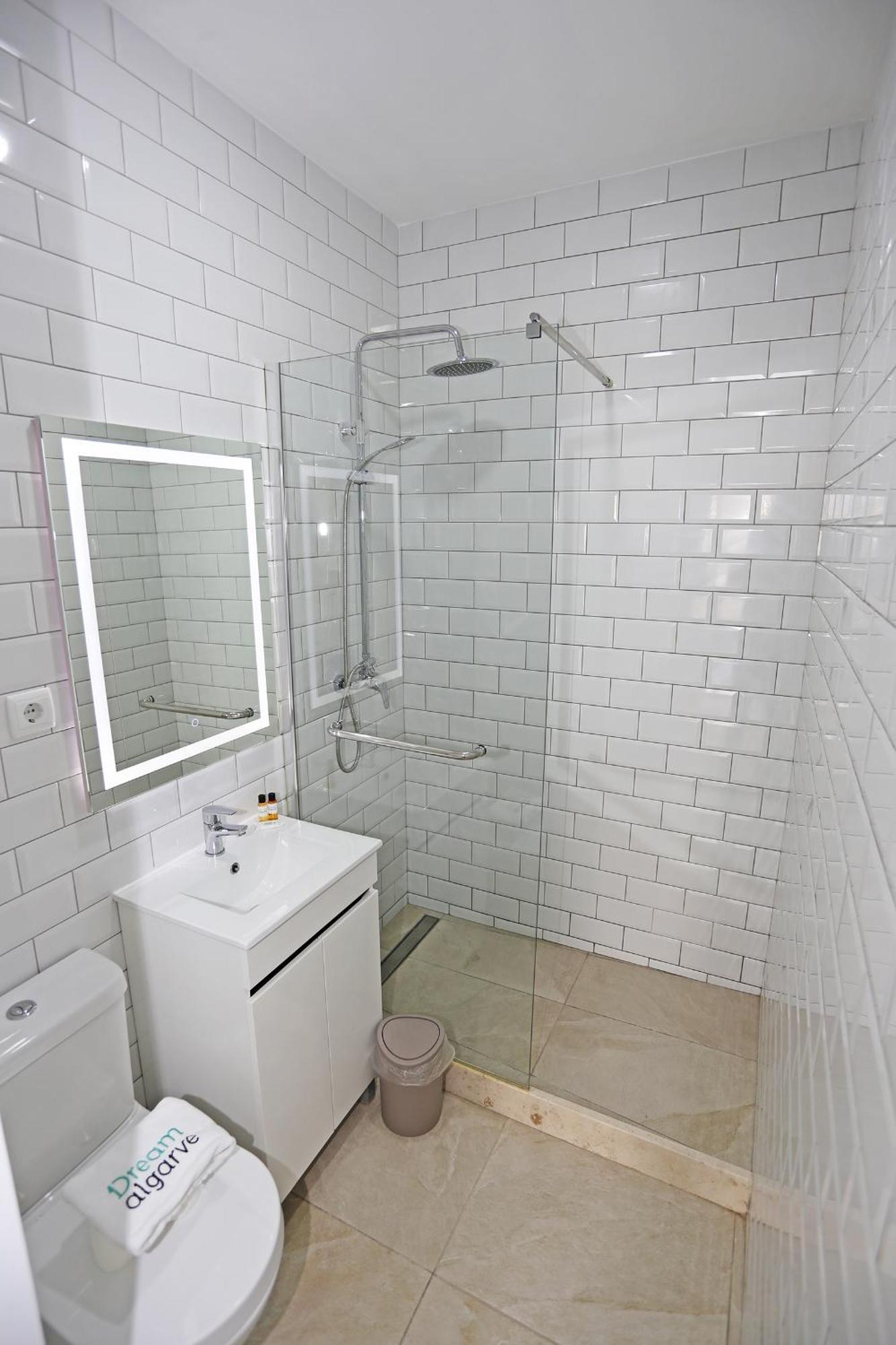Appartamento B88 - Mendonca Street *